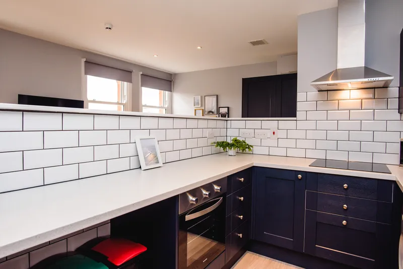 Flat E, 25 Lister Gate - Luxury 5 Bed City Centre Apartment - Thumbnail 15